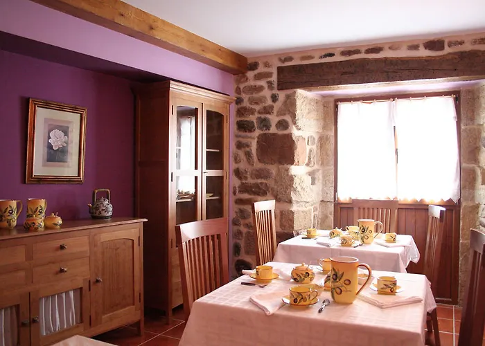 El Arrabal בית הארחה 3*